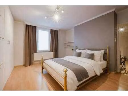 maison avec espace commercial à deerlijk