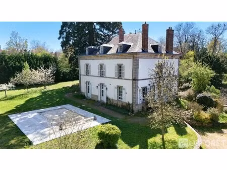 maison de maître à bourbon l archambault avec annexe et piscine