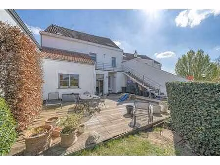 chenois - maison 2003 - 265m² - 4ch - peb = c