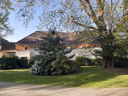 superbe appartement de 4 pièces avec terrasse de 22.50 m2 à