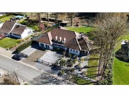 villa d’exception avec espaces professionnels  wellness