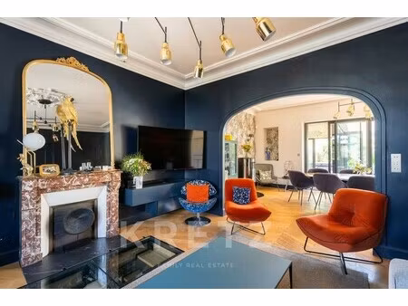 maison de luxe à vendre dans le quartier bernus-kergypt-keruzen-campen