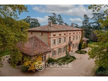 château à vendre à ambres