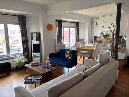 appartement 80m² - une chambre - a louer