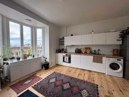 appartement 1 chambre+annexe. entièrement renové