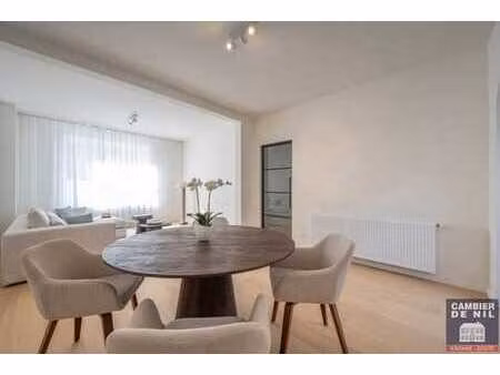 maison magnifiquement rénovée à heist-aan-zee