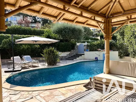 vente maison 5 pièces 136 m² à sainte-maxime (83120)  750 000 €