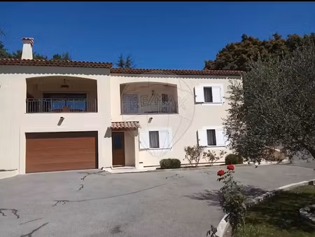 vente maison 4 pièces 182 m² à coursegoules (06140)  769 000 €