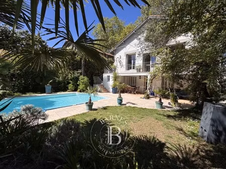 maison de luxe à vendre dans le quartier centre historique