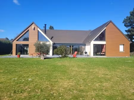 maison de luxe à vendre à saint-nom-la-bretèche