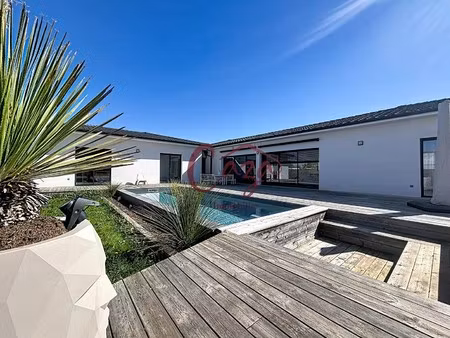 maison de luxe à vendre à camblanes-et-meynac