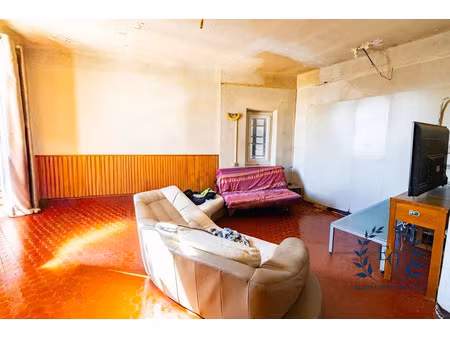 vente appartement 2 pièces 60.53 m² à varages (83670)  69 000 €