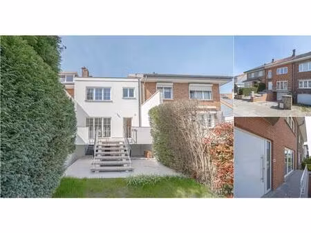 maison à vendre avec garage et terrasse   waterloo (vbe12003)