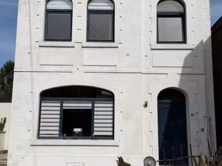 maison 3 chambres à philippeville