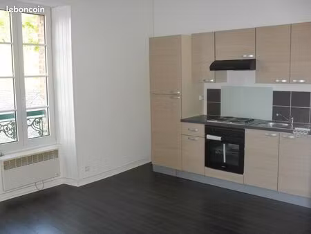 à louer appartement t2 37m2 montfort-sur-meu