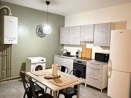 grand f3 hôtel de ville