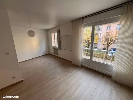 apparemment t3 80m2 vieille ville belfort