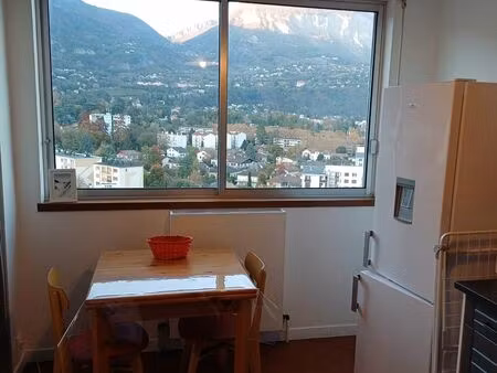 location t1 la tronche proche chu