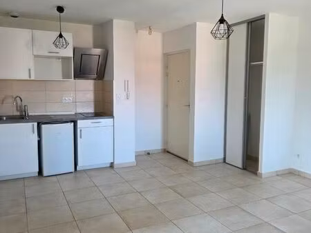 location appartement non meublé