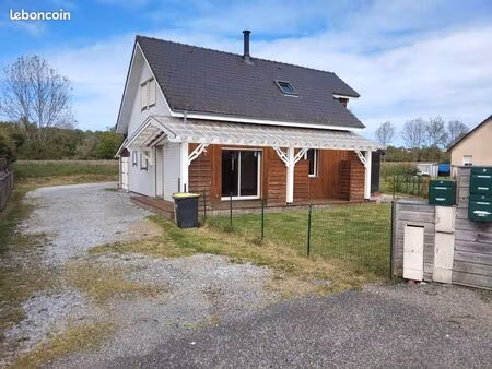 appartement dans belle maison bois