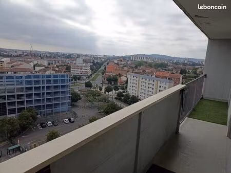 t4 meublé aux arènes