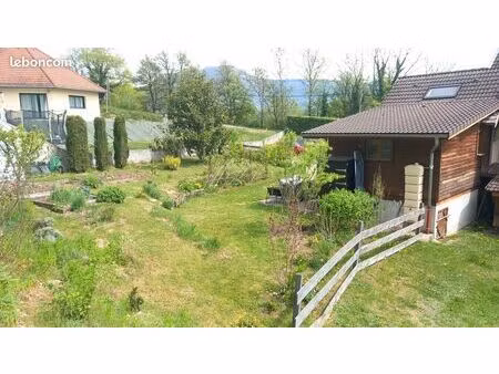 maisonnette mitoyenne de 55m² avec 400m² de terrain avec potager + serre