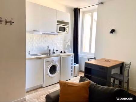 joli studio meublé - centre ville