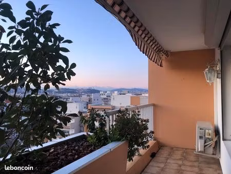 a louer – appartement meuble de 106m2 4 chambres