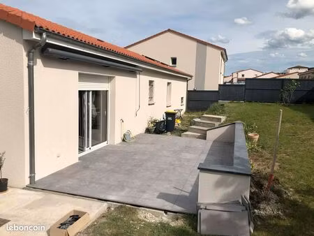 maison neuve a loué