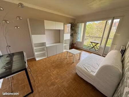 t2 maison de la danse