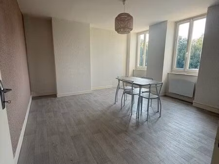 appartement 60 m2