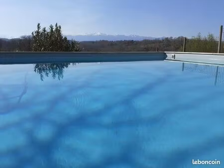 belle maison avec piscine à louer