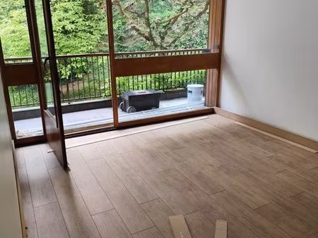 appartement élysée 2200 cc 90m2