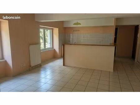 loue t2 58m² ascenseur chauffage inclus