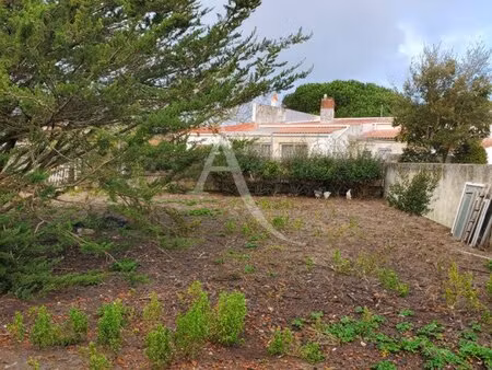 en vente terrain non constructible 300 m² – 116 200 € |barbâtre