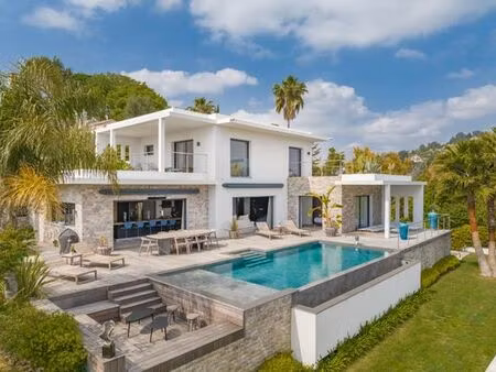 villa de luxe de 5 pièces en location mougins  provence-alpes-côte d'azur