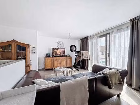 appartement de 2 chambres avec garage à louer à la panne