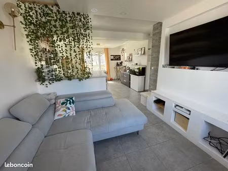 ? appartement t3 lumineux – 65 m² – roanne centre