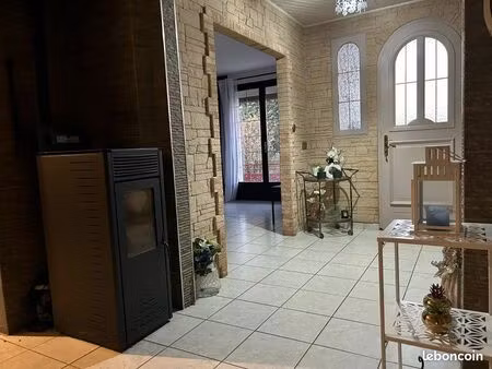 maison familiale à côté du golf de la varenne