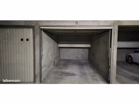 garage / box sous sol sécurisé