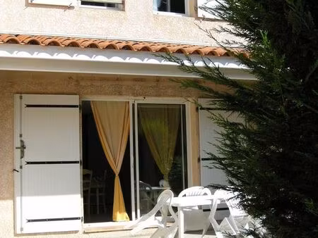 villa t3 meublée valras-plage