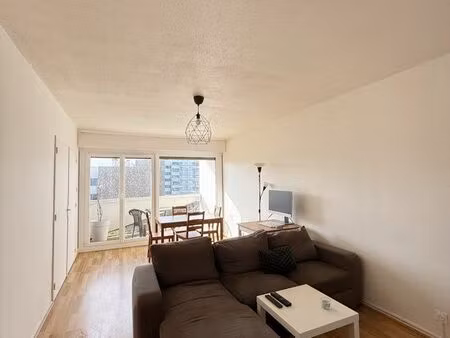 t2 bis meublé 50 m² – rénové – prêt à vivre