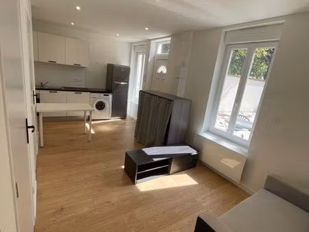 beau t3 neuf et lumineux vichy centre