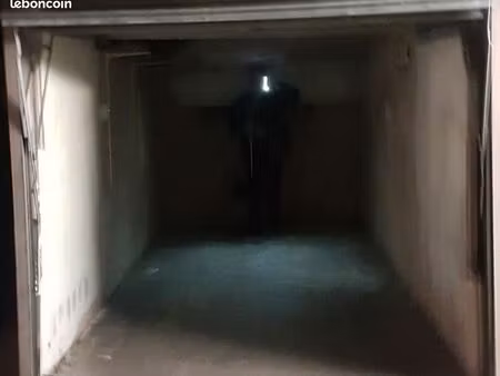 box à louer paris 19