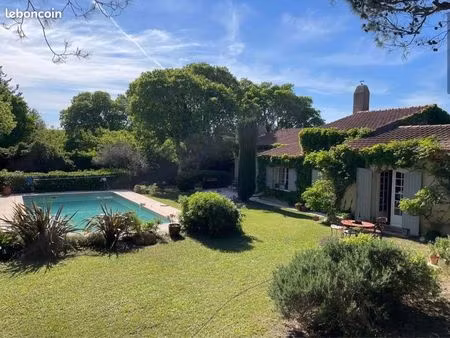 maison centre ville fontvieille