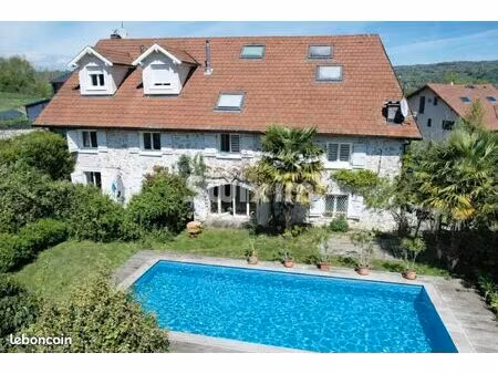 propriété 12 pièces 450 m²