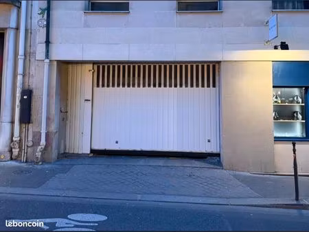 parking place vosges /bastille