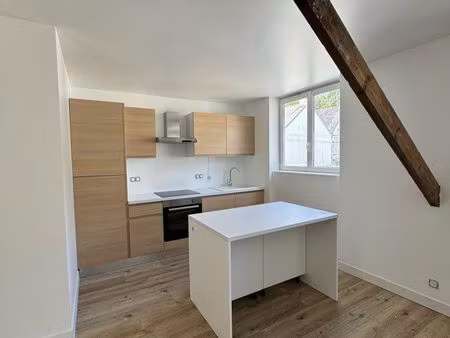 appartement t4 chateaulin rénové