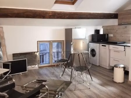 joli studio meublé pont romain