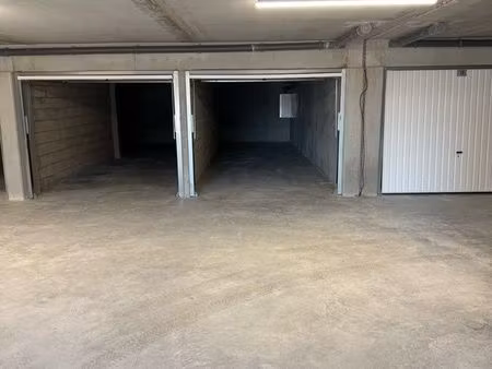 garage double en enfilade